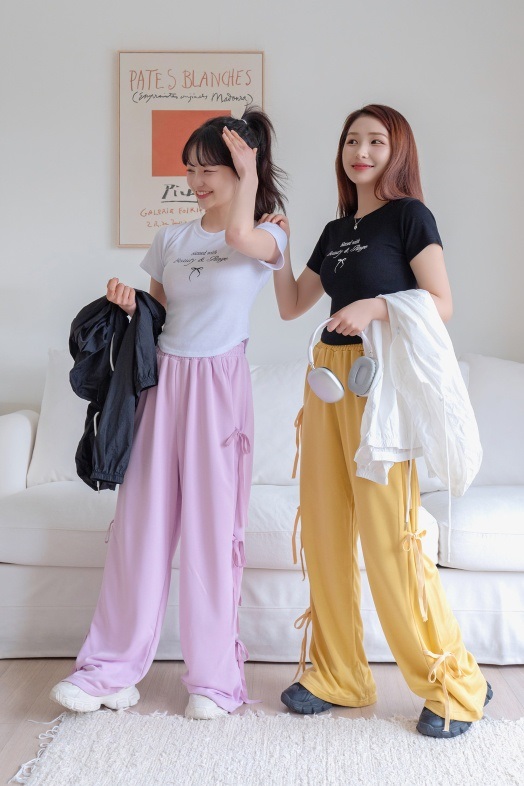 リボンレタリングラウンドヘムリブ半袖Tシャツ | 詳細画像2