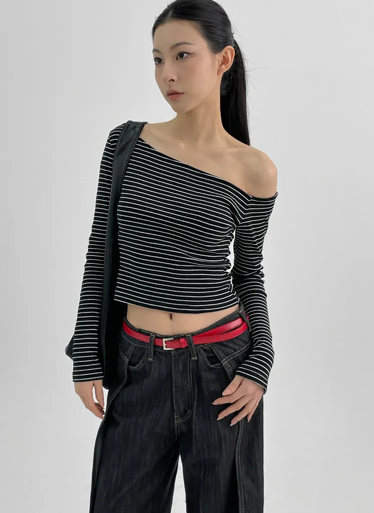 クロップドボーダーワンショルTシャツ | blackup | 詳細画像1