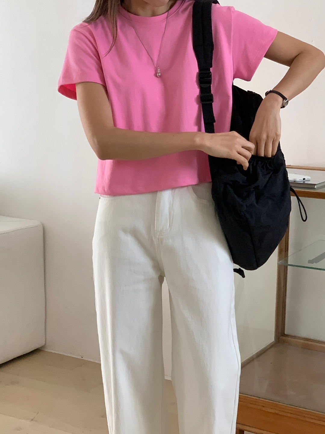 ラウンドネッククロップド半袖Tシャツ | 詳細画像19