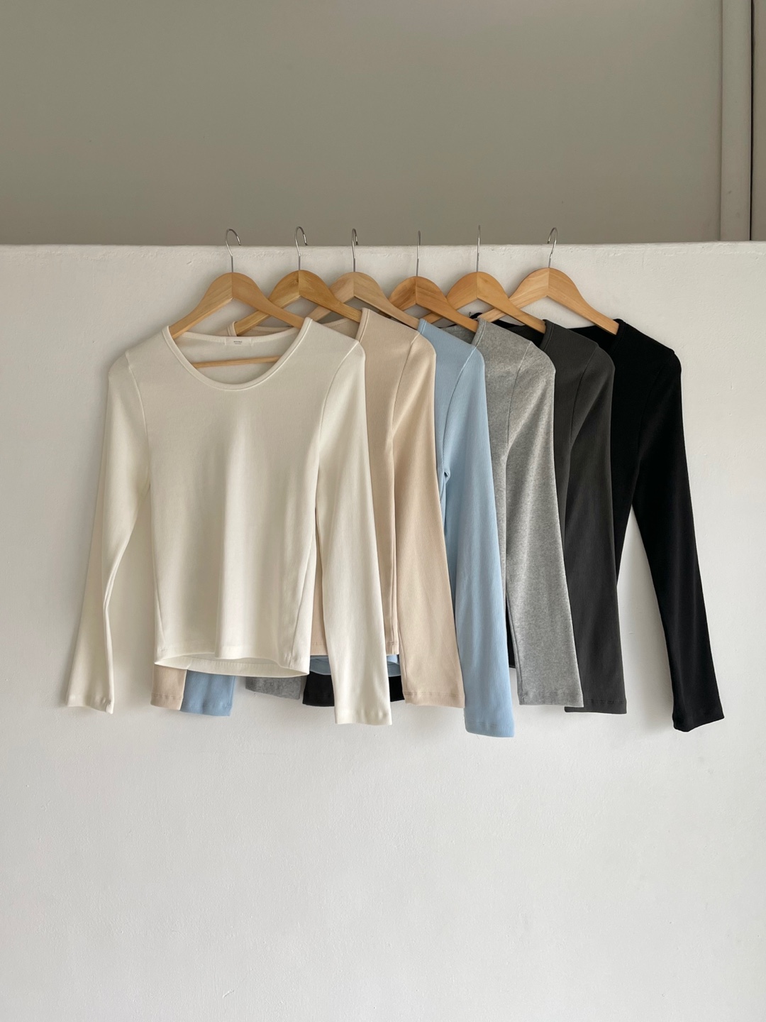 UネックリブTシャツ | 詳細画像21