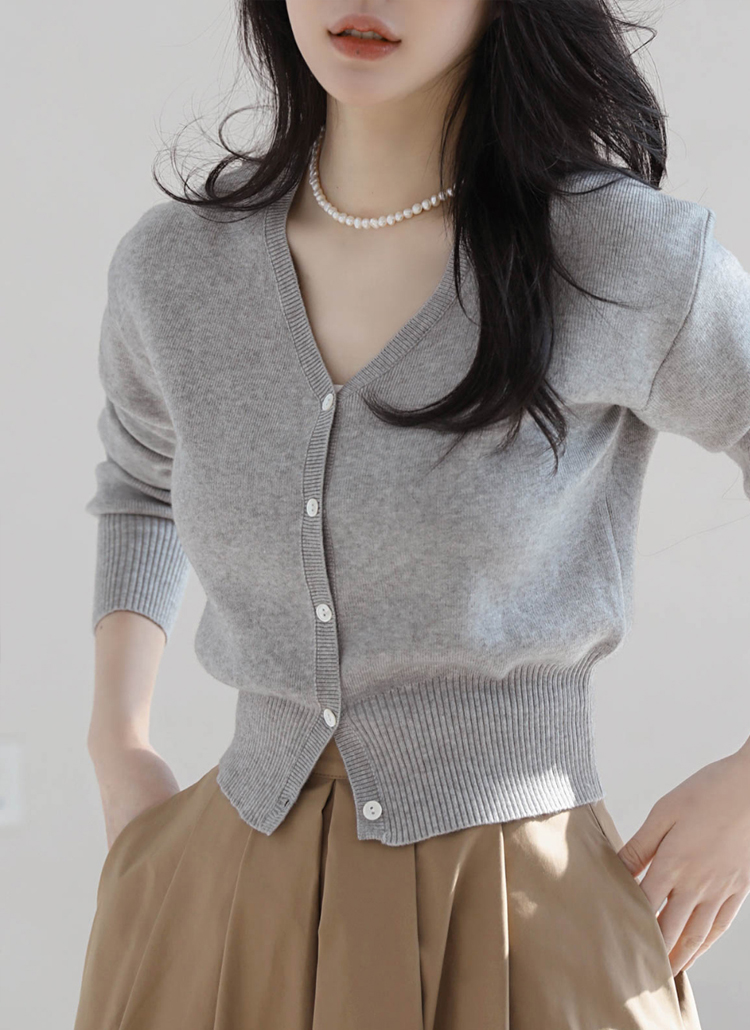Vネックセミクロップドカーディガン | レディースファッション通販