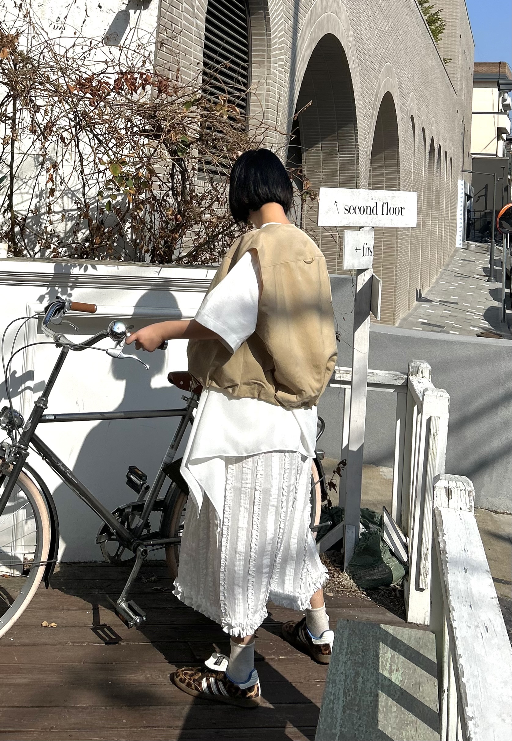 ラウンドネックバルーンジップベスト | 詳細画像13