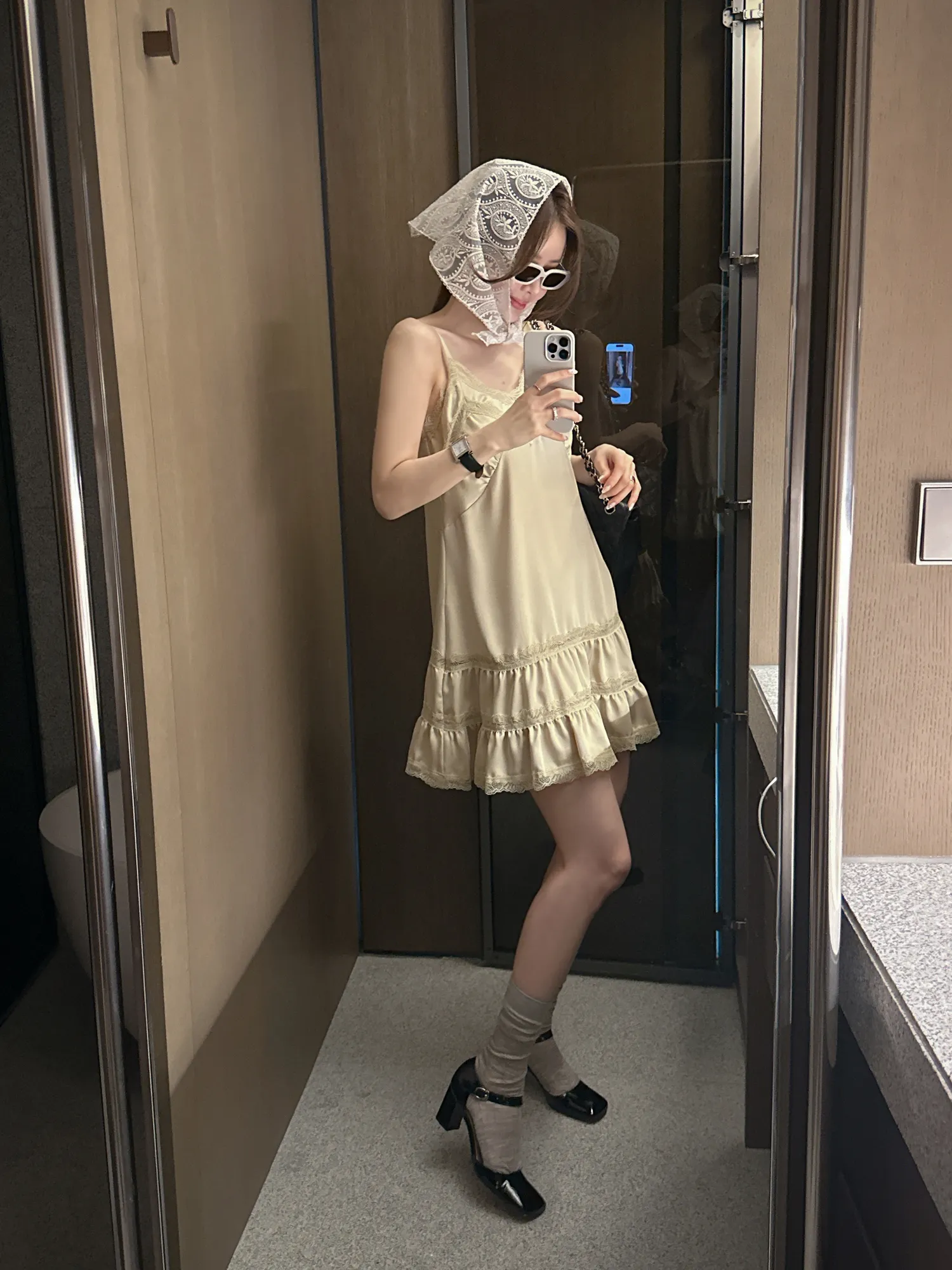 Vネックフリルレースキャミワンピース | partysu | 詳細画像1