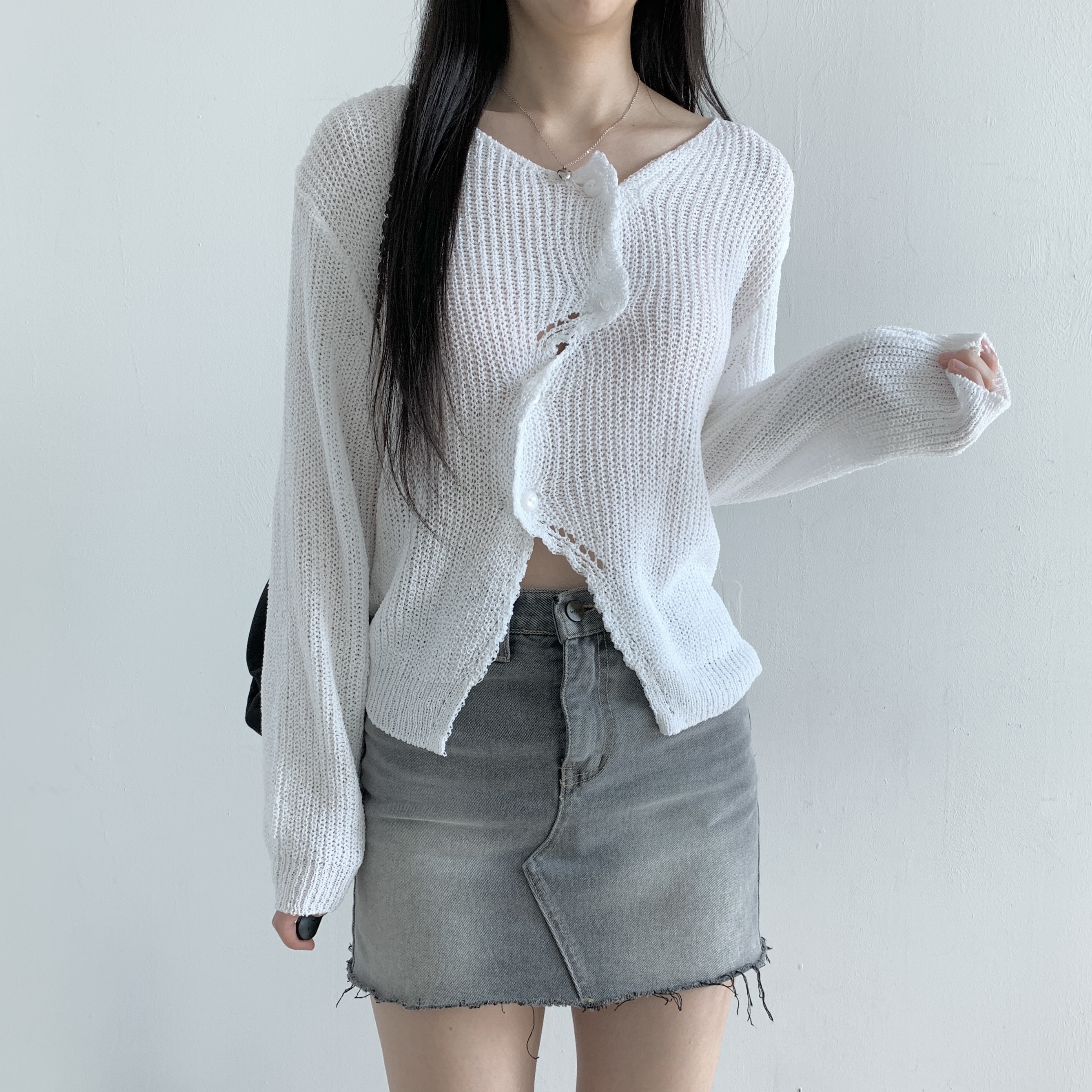 アンバランスボタンミドルゲージカーディガン | 詳細画像2