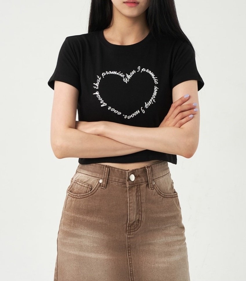 ハート刺繍レタリングクロップド半袖Tシャツ | 詳細画像8