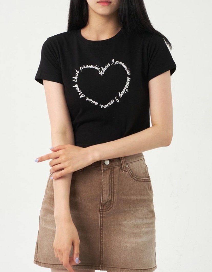 ハート刺繍レタリングクロップド半袖Tシャツ | 詳細画像9