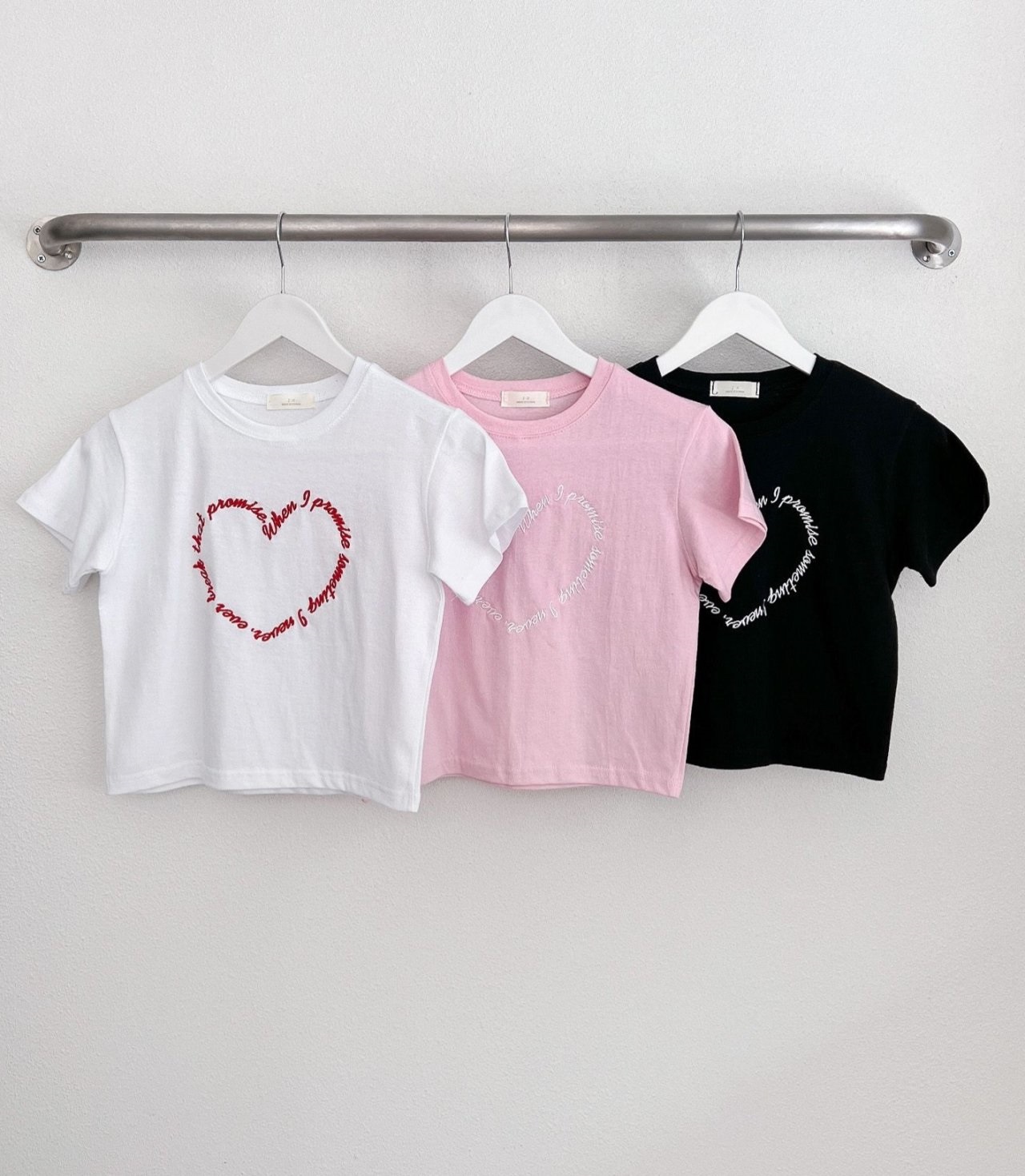 ハート刺繍レタリングクロップド半袖Tシャツ | 詳細画像11