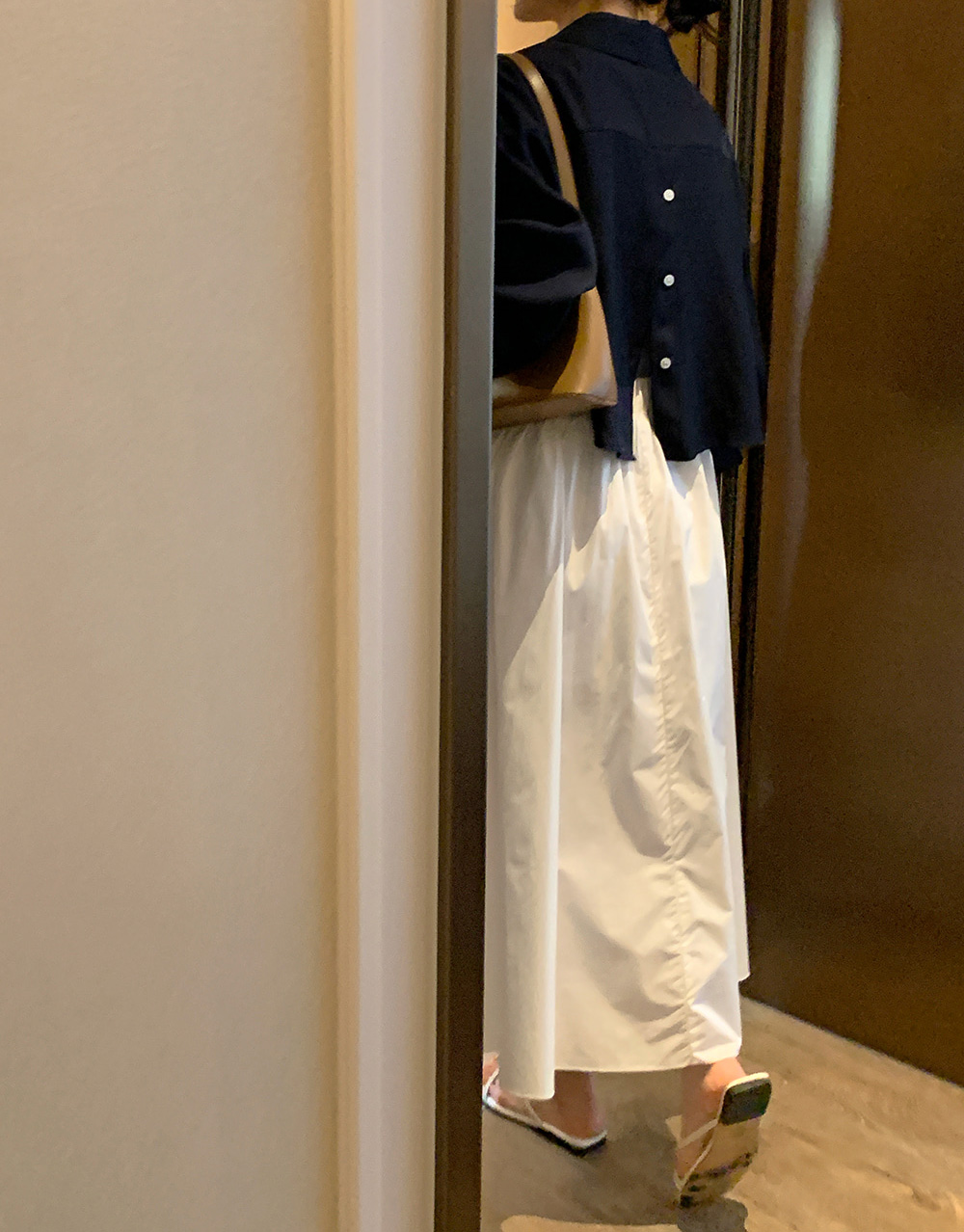 ルーズバックボタンクロップドシャツ | 詳細画像24