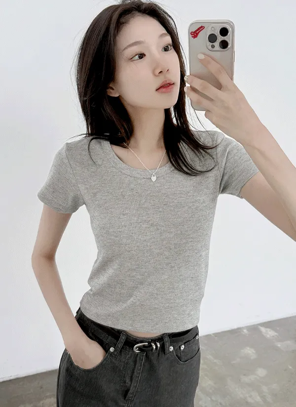 セミクロップドメランジ半袖Tシャツ | 66girls | 詳細画像1