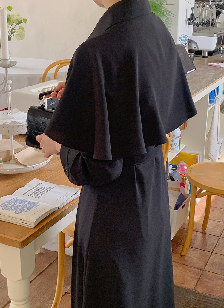 ベルト付ケープカバーコート風ワンピース | レディースファッション