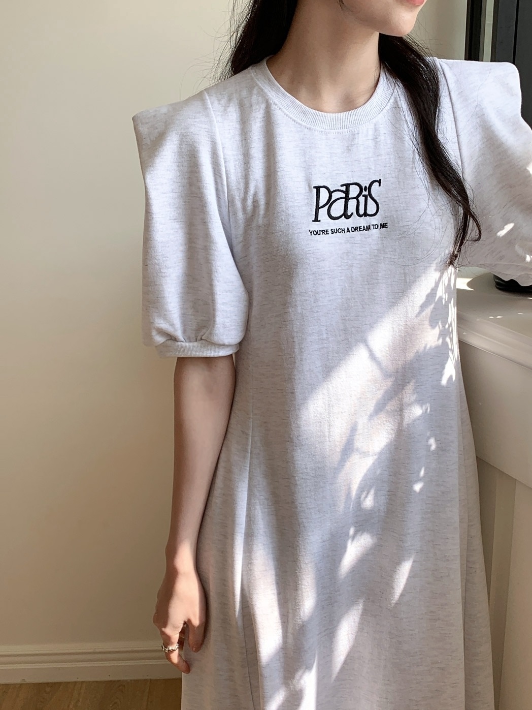 PaRiS刺繍パワショルスウェットAラインワンピース | 詳細画像2