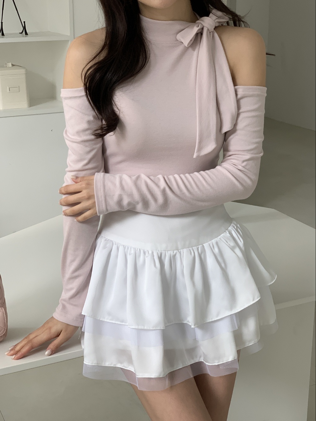 リボンハーフネックオープンショルダーTシャツ | 詳細画像9