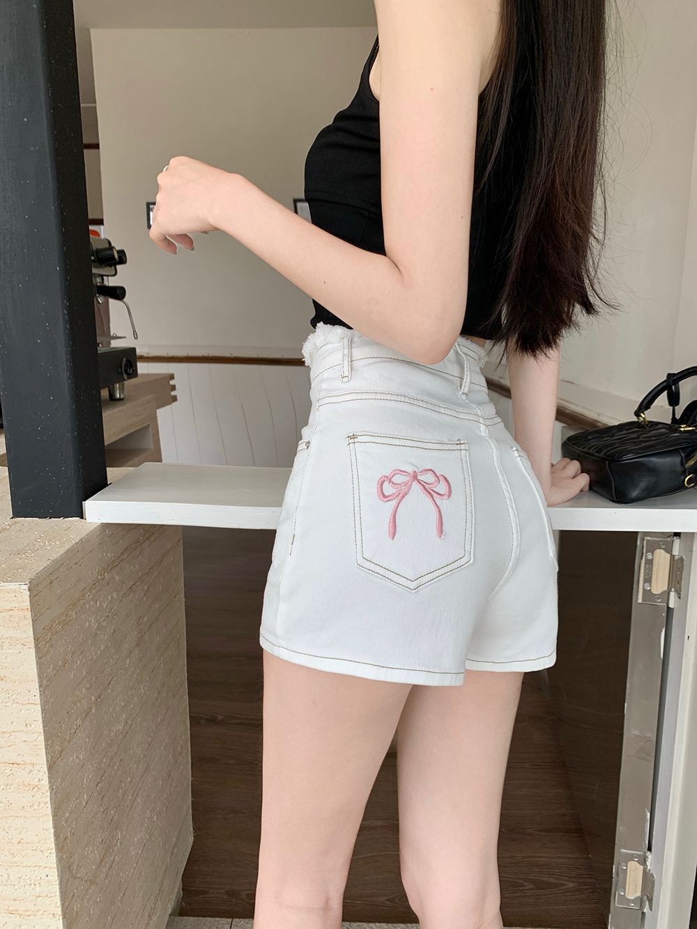 バックリボン刺繍フレイドショートデニムパンツ | 詳細画像9