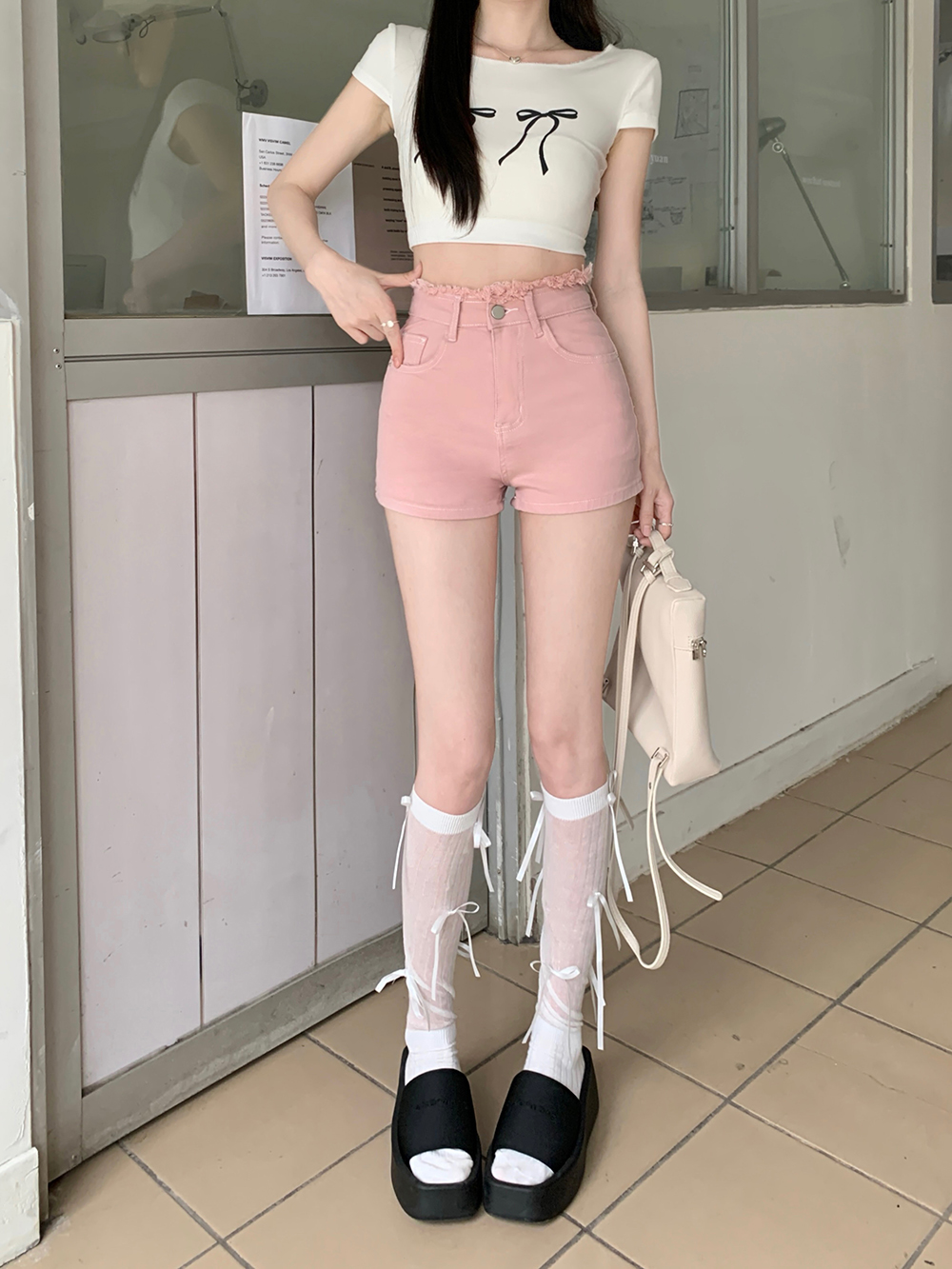 バックリボン刺繍フレイドショートデニムパンツ | 詳細画像13