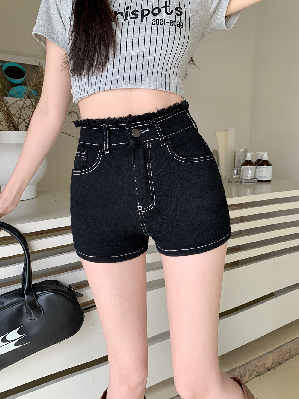 バックリボン刺繍フレイドショートデニムパンツ | 詳細画像31