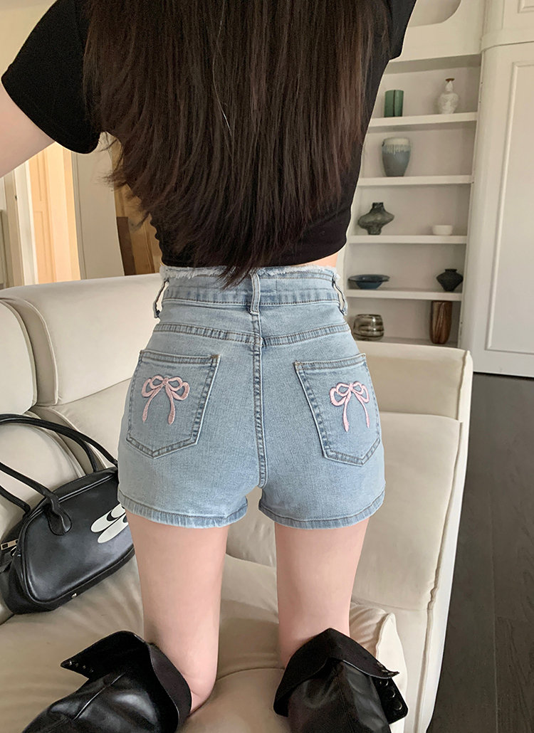 バックリボン刺繍フレイドショートデニムパンツ | レディース