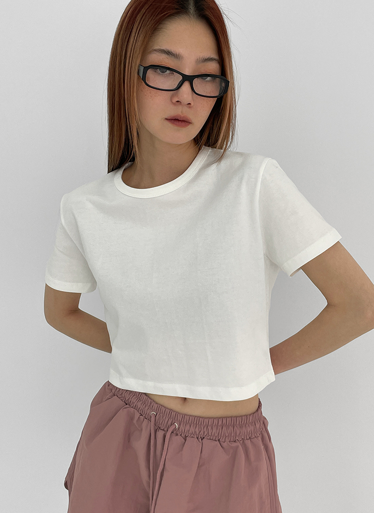 クロップドコットン半袖Tシャツ | レディースファッション通販 - DHOLIC
