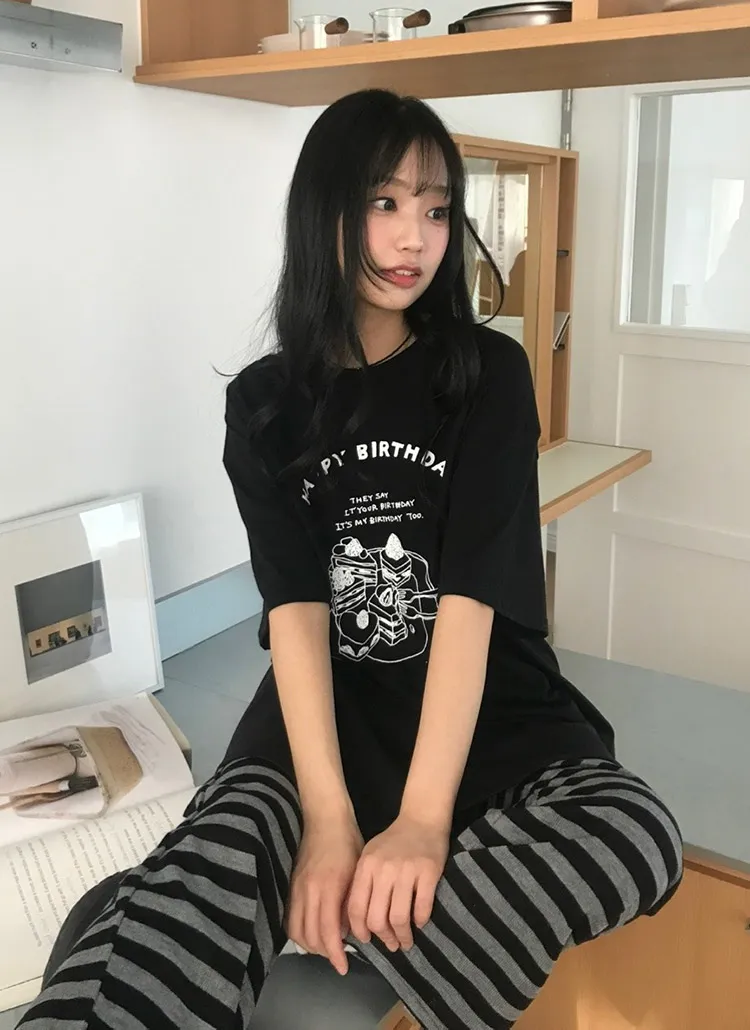 BIRTHDAYプリントボクシー半袖Tシャツ | 詳細画像1