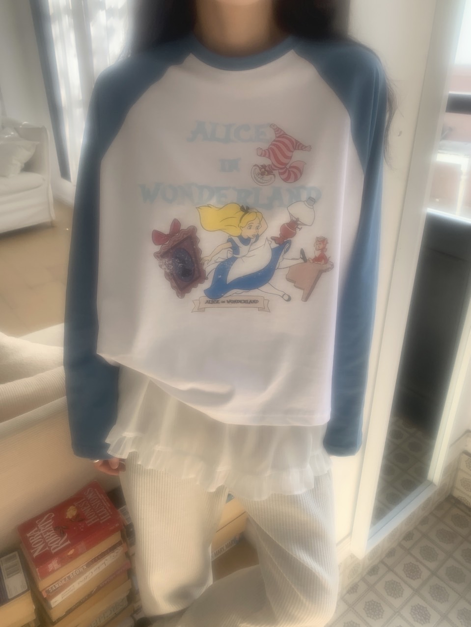 ディズニー アリス tシャツ 不思議の国のアリス ホワイトラビットのT