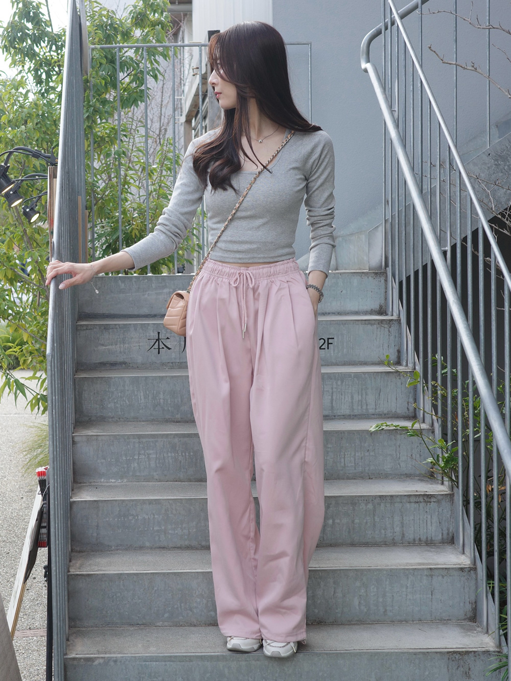 Uネッククロップド長袖Tシャツ | 詳細画像8