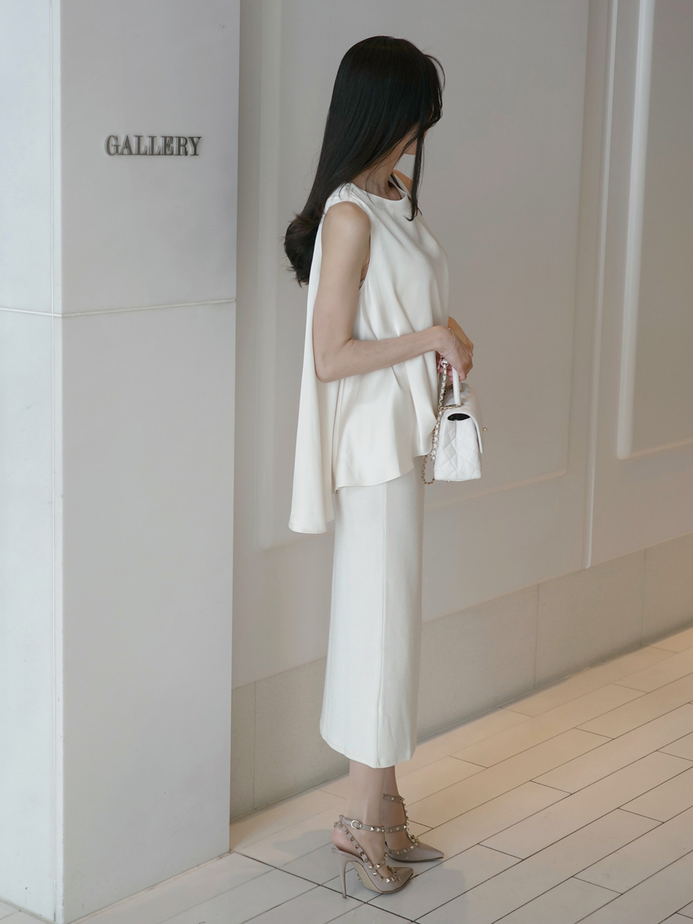 サテンフレアノースリーブ | 詳細画像10