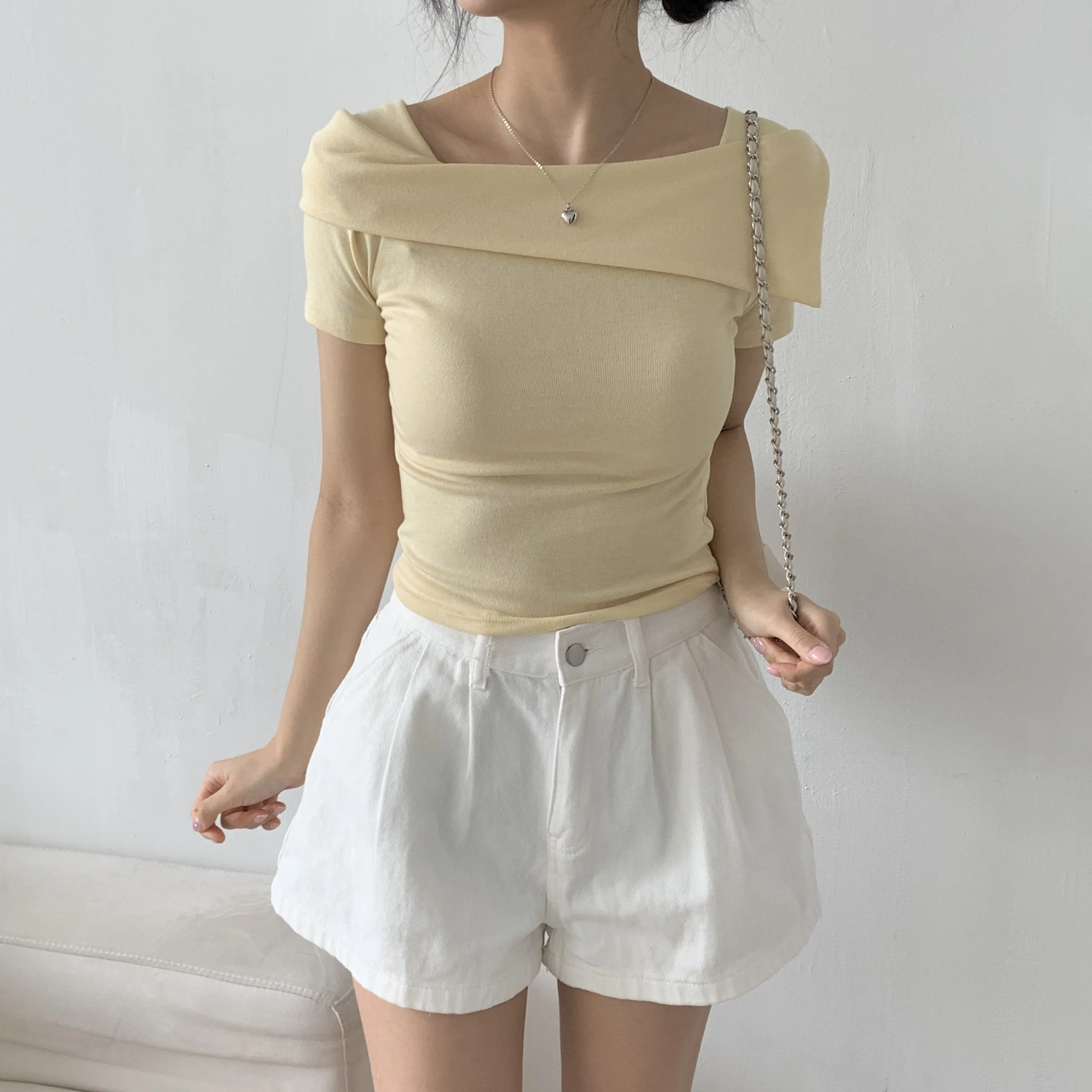 ラウンドネックメロウヘムTシャツ | 詳細画像1