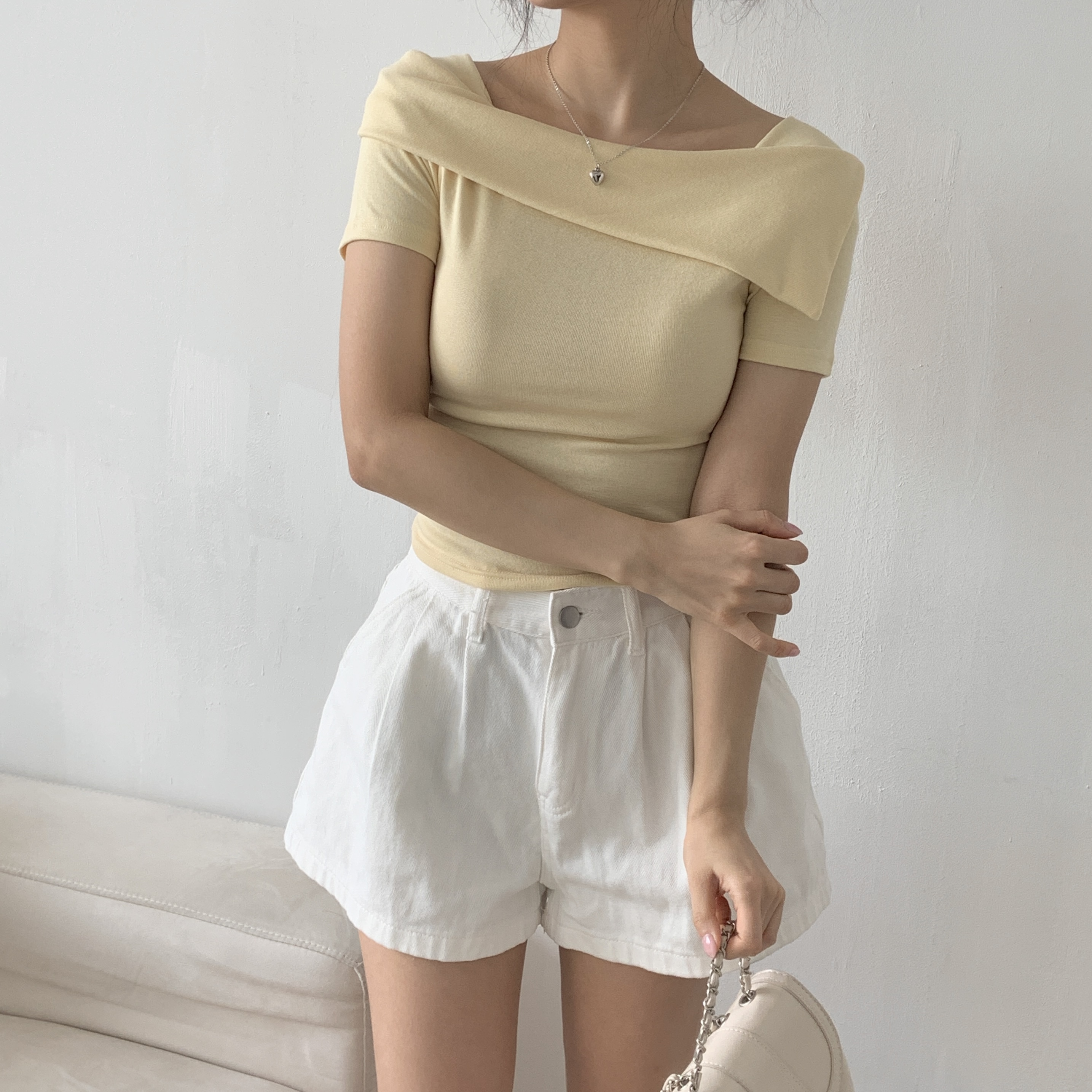 ラウンドネックメロウヘムTシャツ | 詳細画像8