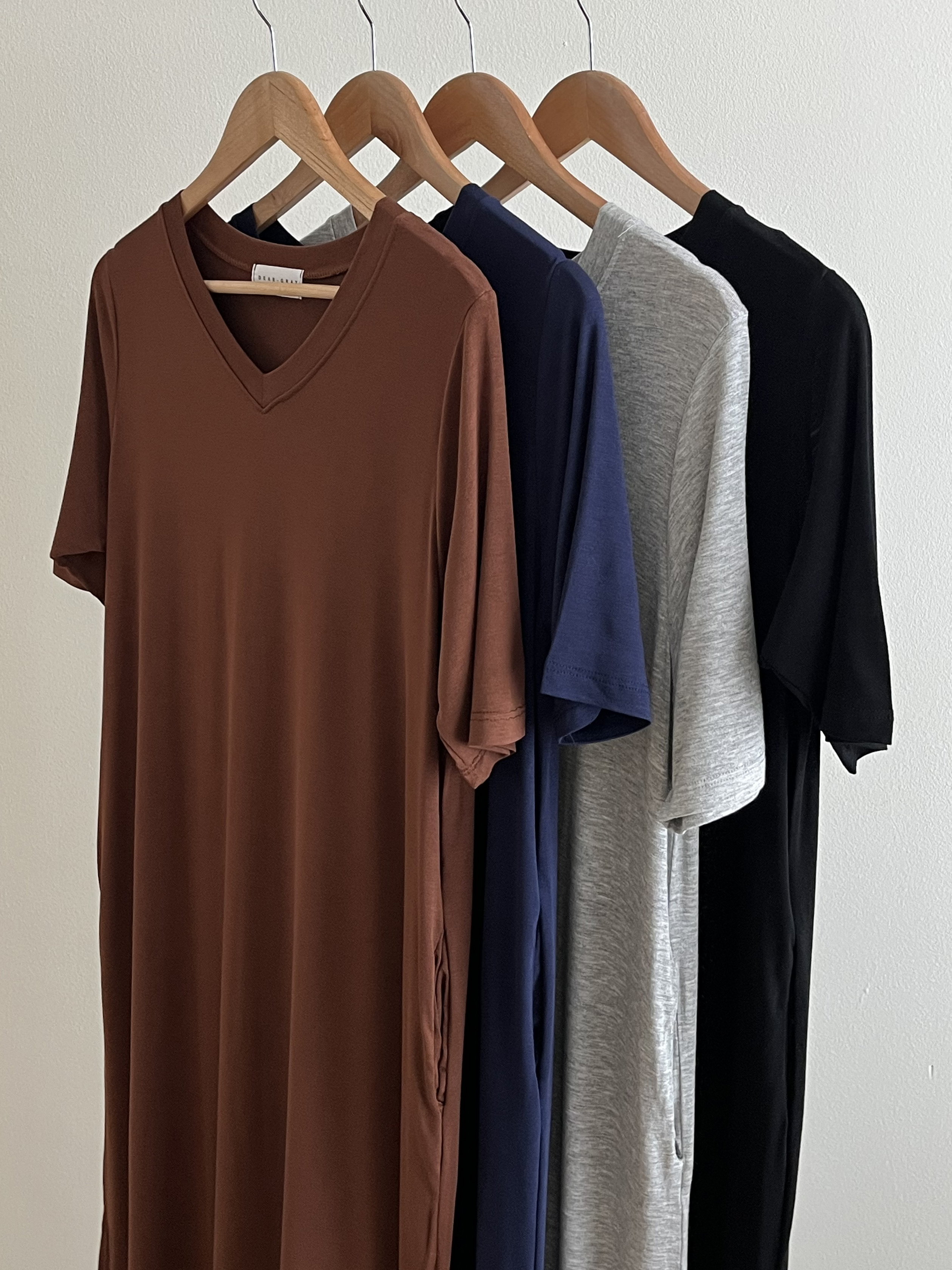 Vネックスリット半袖Tシャツワンピース | 詳細画像15