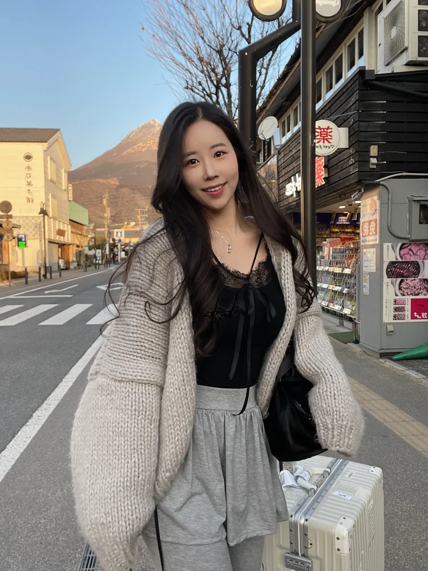 VストラップレースリボンネックTシャツ | mirangmirang | 詳細画像28