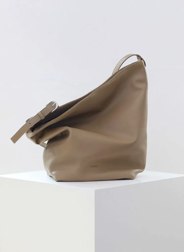 Dバックルバケットバッグ | whosbag | 詳細画像1