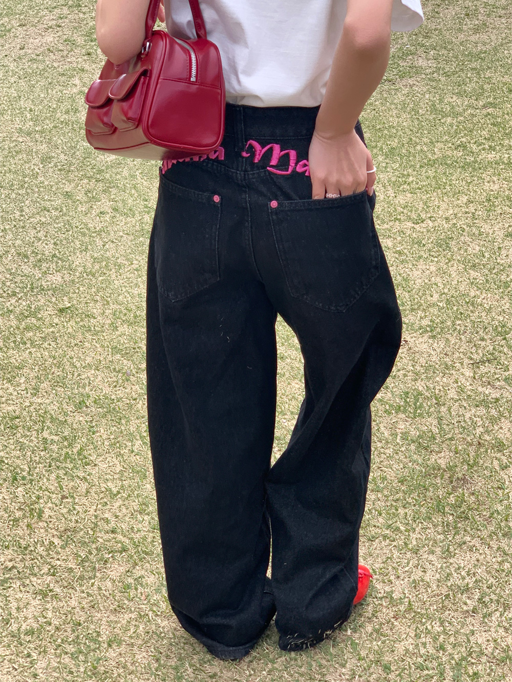 バック刺繍ロゴワイドデニムパンツ | 詳細画像11