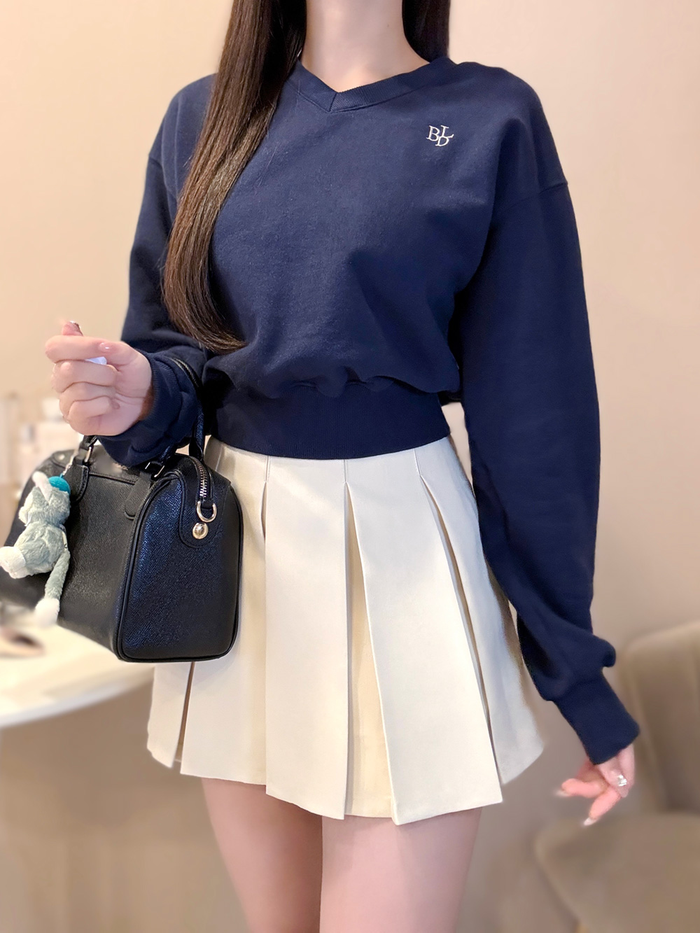 刺繍Vネックスウェット | 詳細画像9