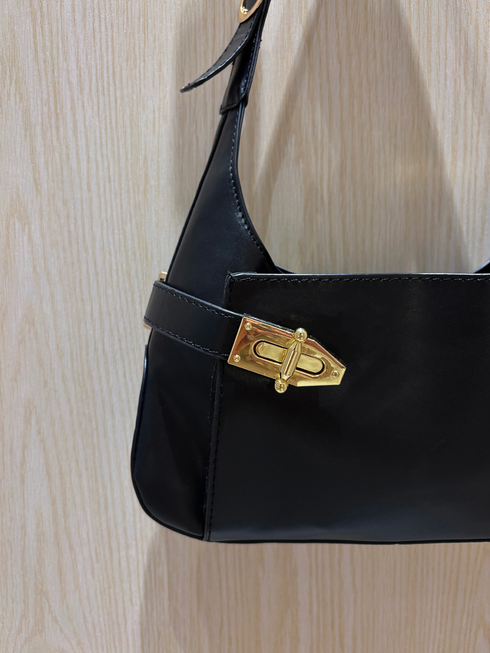 サイドゴールドバックルトートバッグ | 詳細画像10