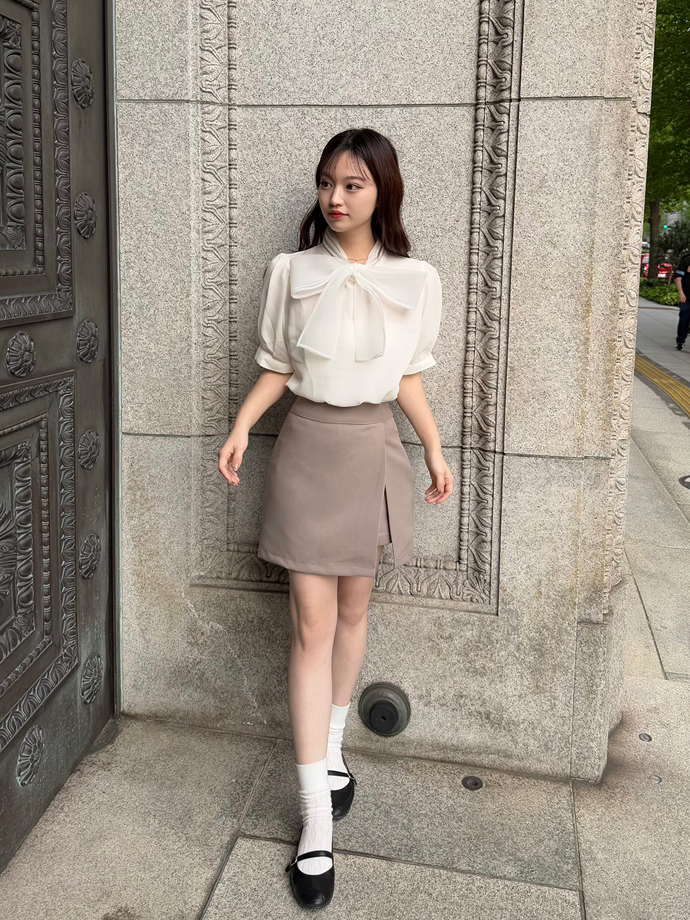 専用✨美品✨hue DAY TO EVENING ドット リボン ブラウス 半袖 hue DAY