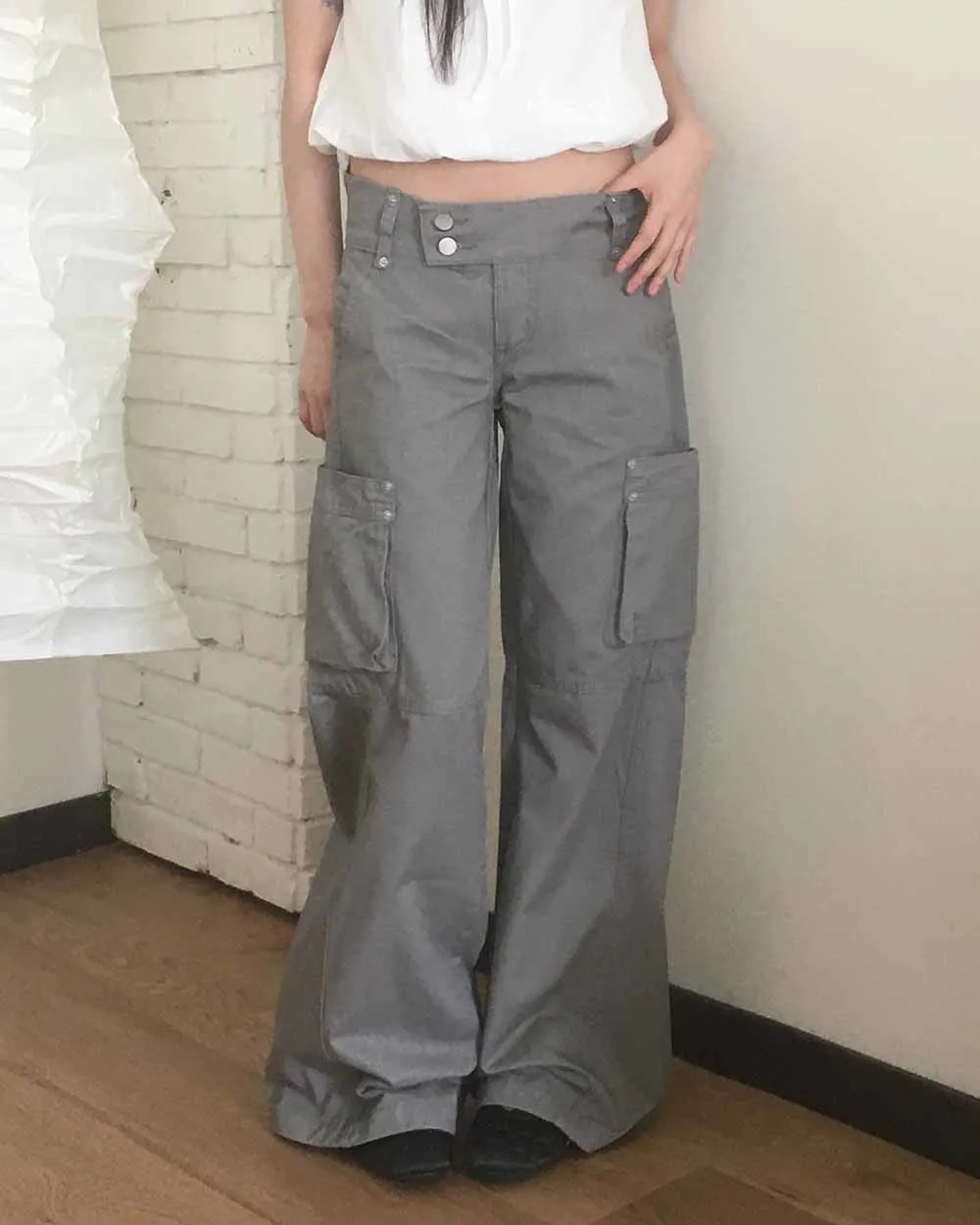 2ボタンワイドカーゴパンツ | WONDERWONDER | 詳細画像1