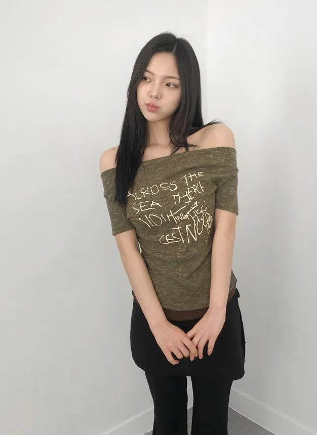 2WAYホルターレタリングリブ半袖Tシャツ | lilisense | 詳細画像2