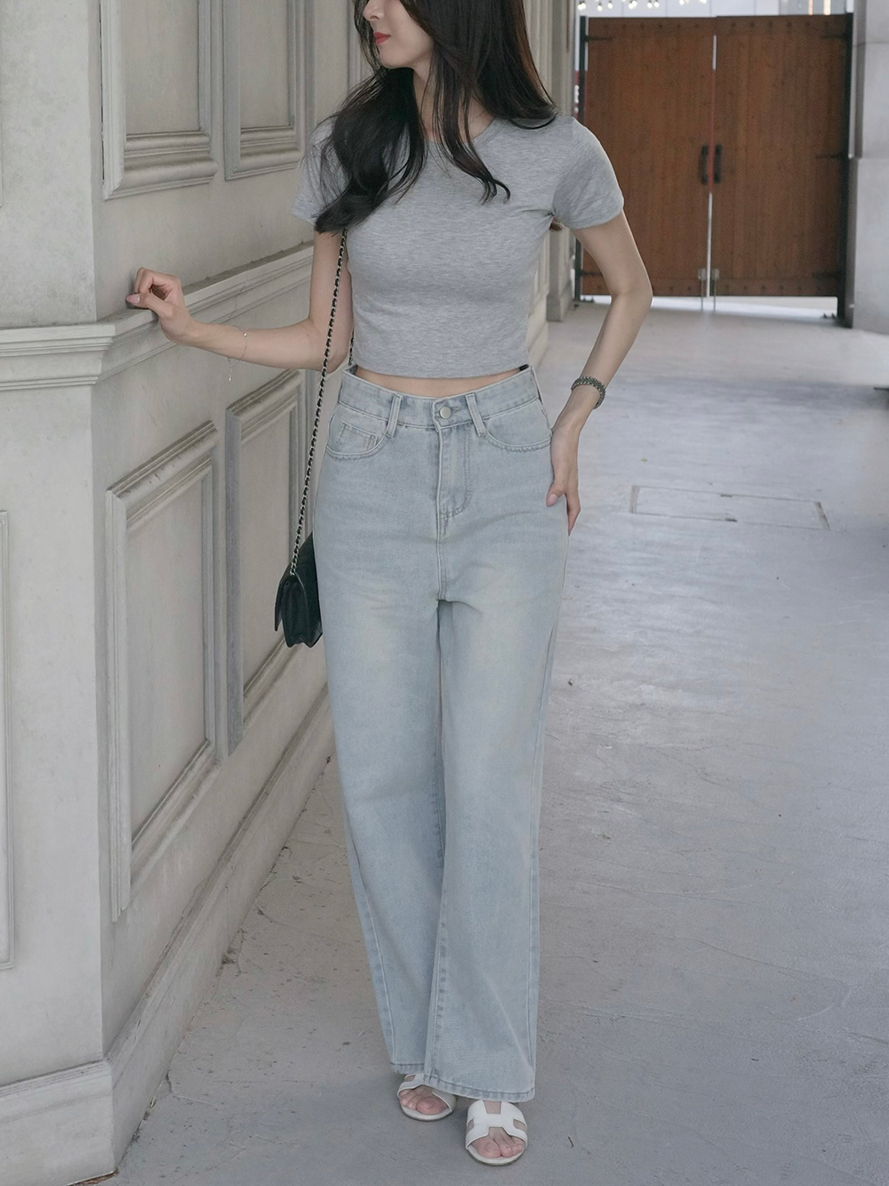 バックポケット刺繍入り リラックスフィット デニムパンツ 刺繍入りリラックスフィットジーンズ - ミディアムブルー | ZARA