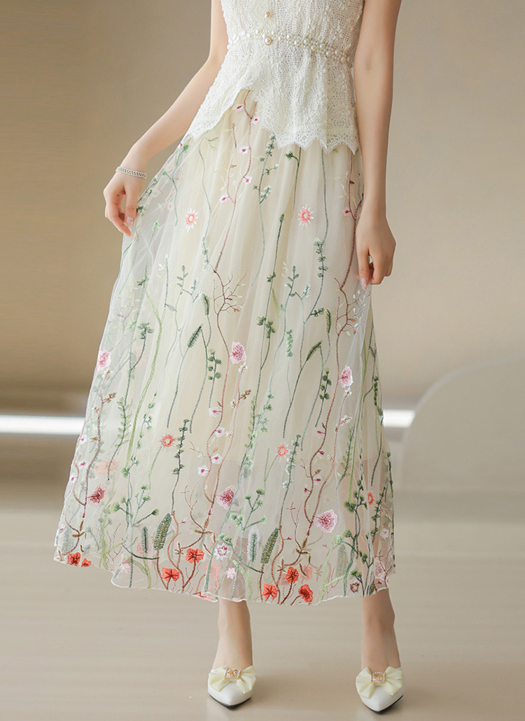 シフォン花柄刺繍フレアスカート | レディースファッション通販