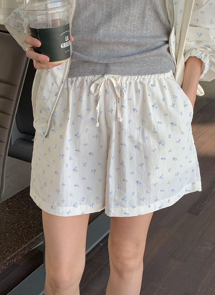 SALE【AMI】ロゴディテール ドローストリング パラッツォ パンツ ドローストリングショート花柄パンツ | レディースファッション