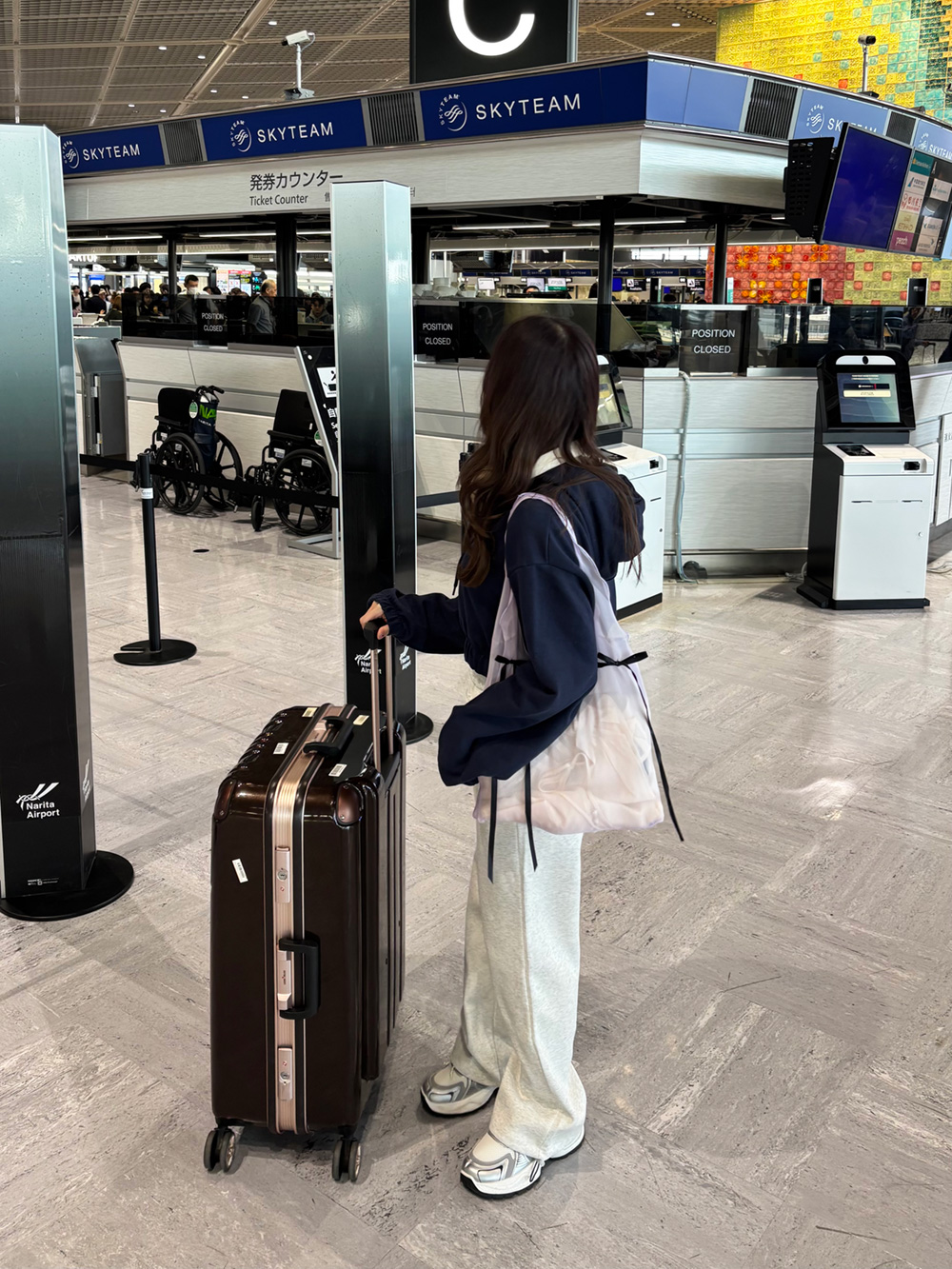 クロップドサークル刺繍パーカー | 詳細画像5