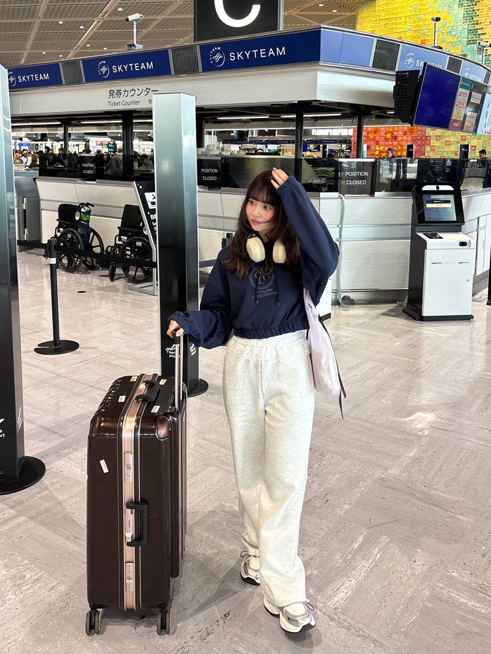 クロップドサークル刺繍パーカー | 詳細画像15