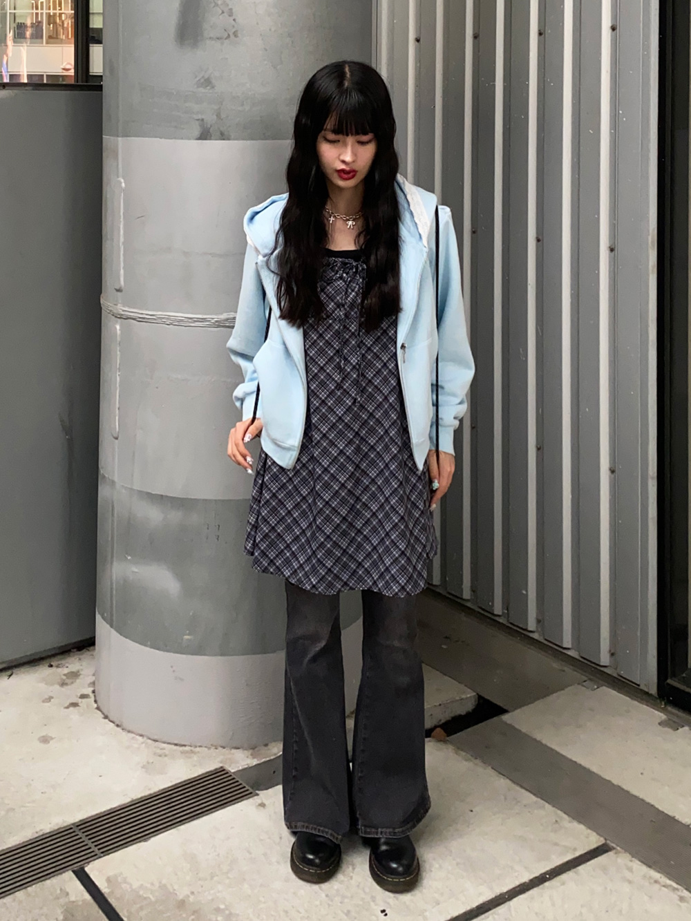 新品未使用 COMOLI ウールカシミアチェックワンピース(別注) VCY0122E0008_l_a001.jpg