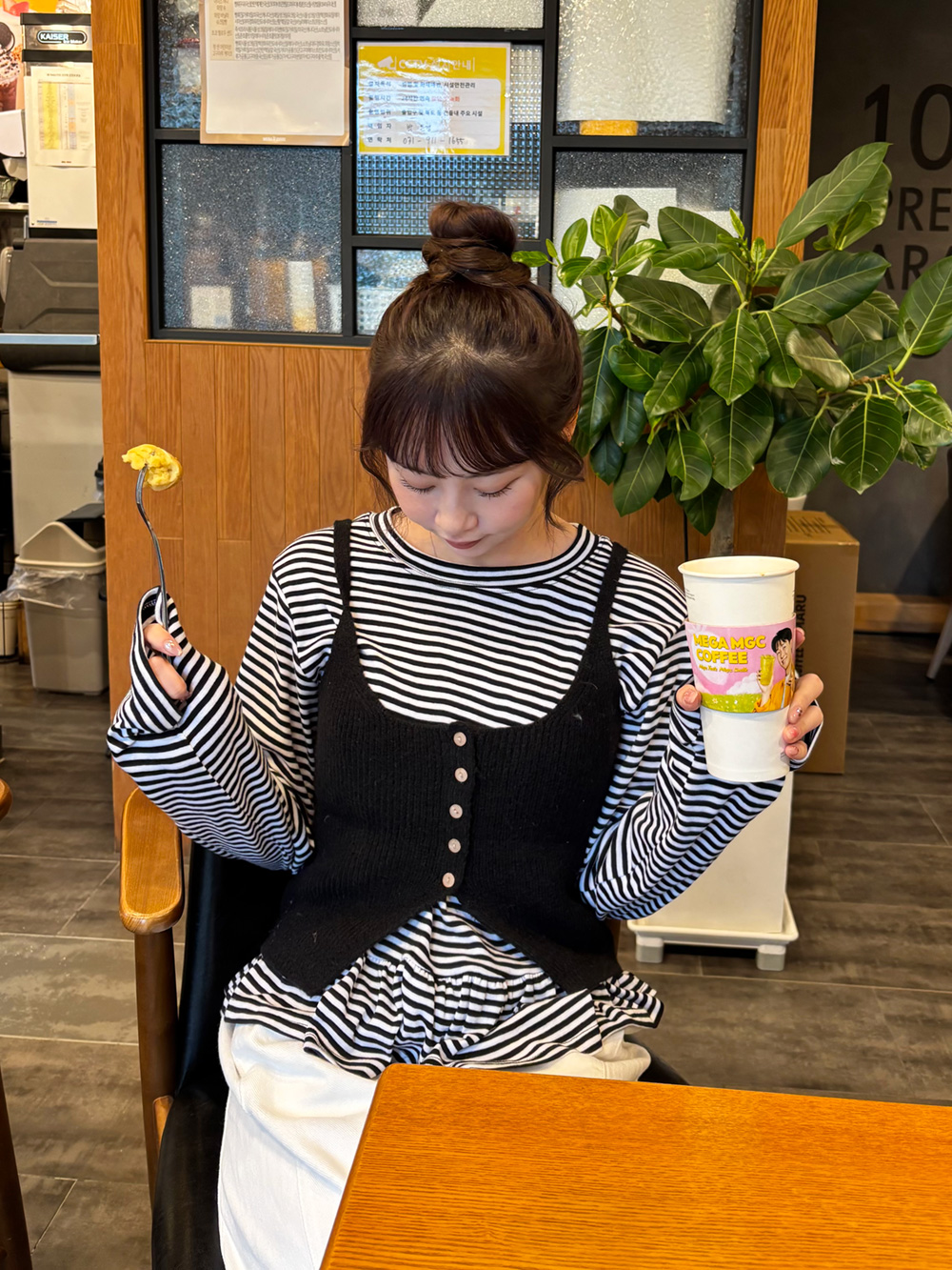 スリットボタンニットビスチェ | 詳細画像18