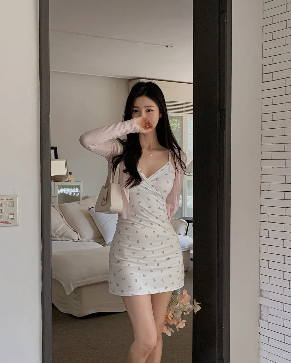 フラワー Vネック キャミソールワンピース イエロー 韓国 cr9489 Vネック花柄キャミワンピース | レディースファッション通販
