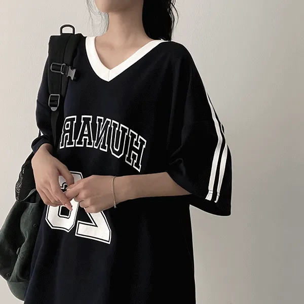 半袖Vネック配色ロゴTシャツ | hijjoo | 詳細画像1