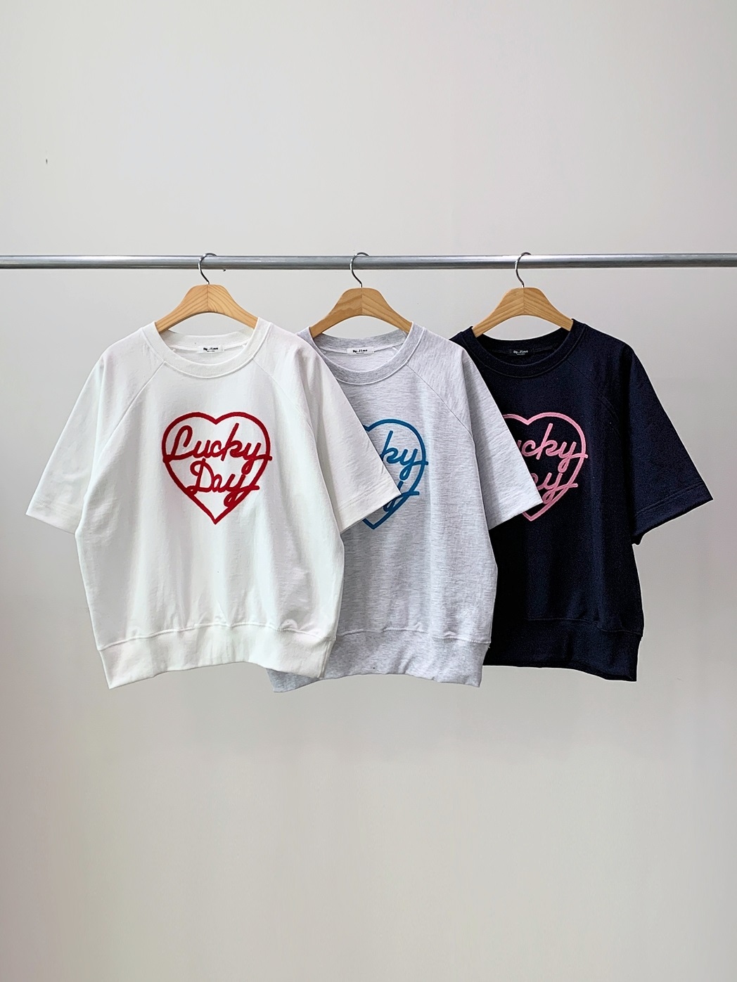 ルーズレタリング刺繍Tシャツ | 詳細画像17