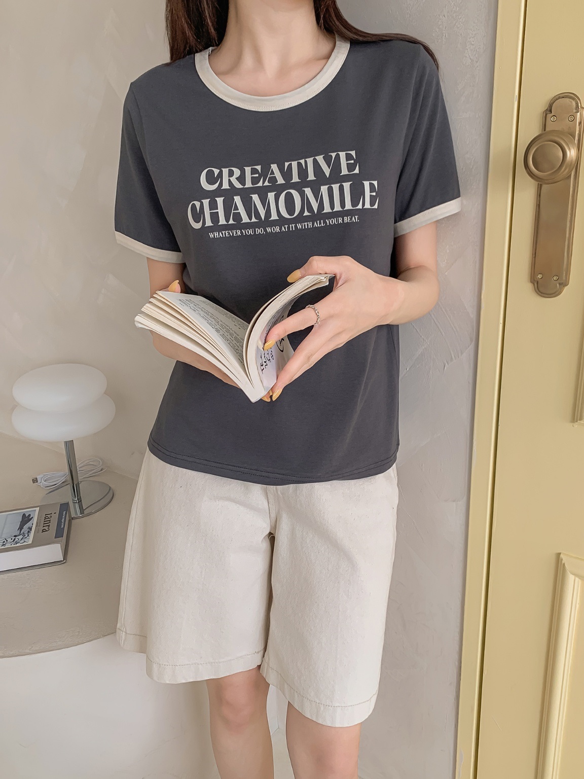 ラウンドネック半袖レタリングTシャツ | 詳細画像15