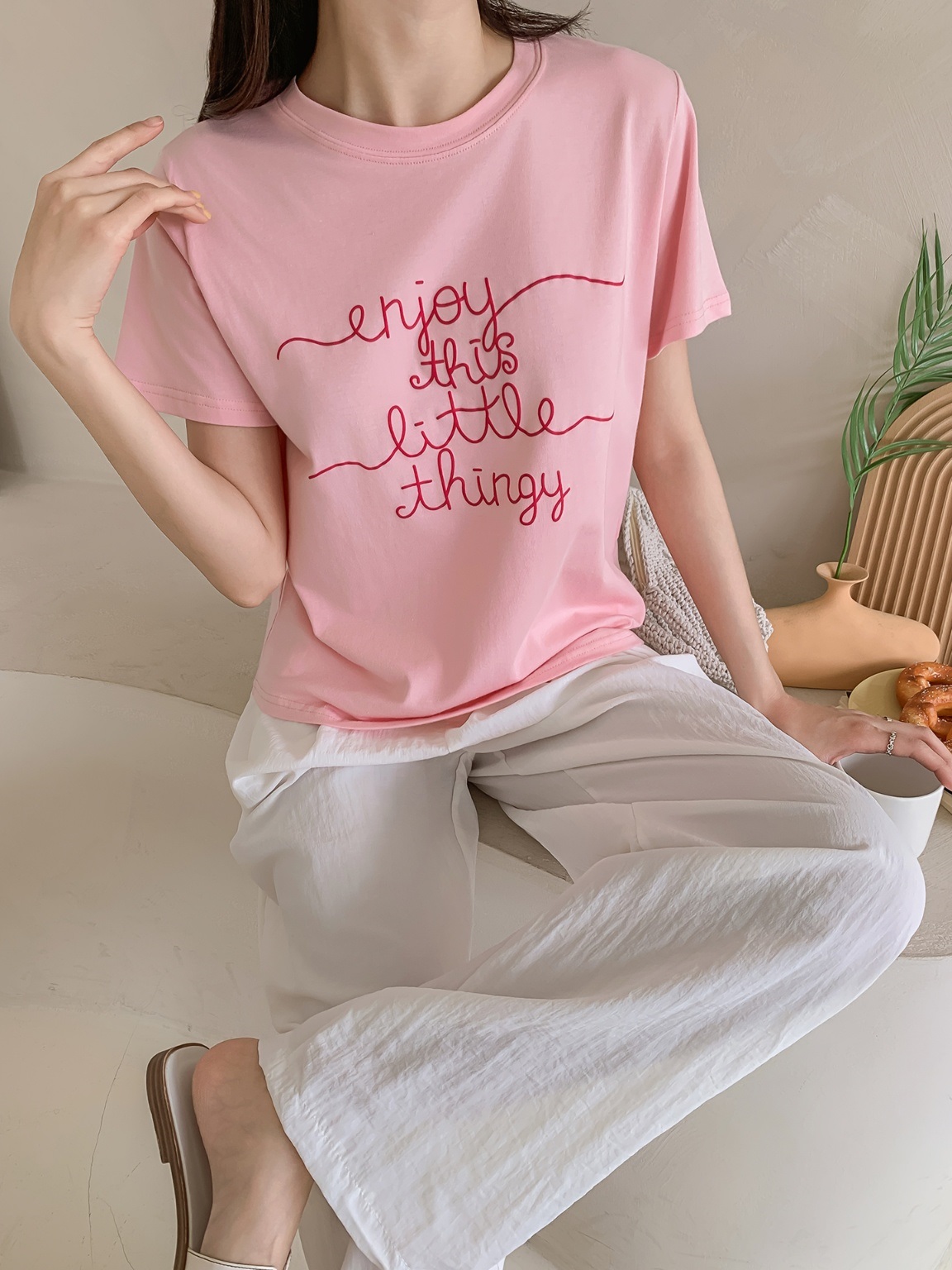 ラウンドネック半袖レタリングTシャツ | 詳細画像15
