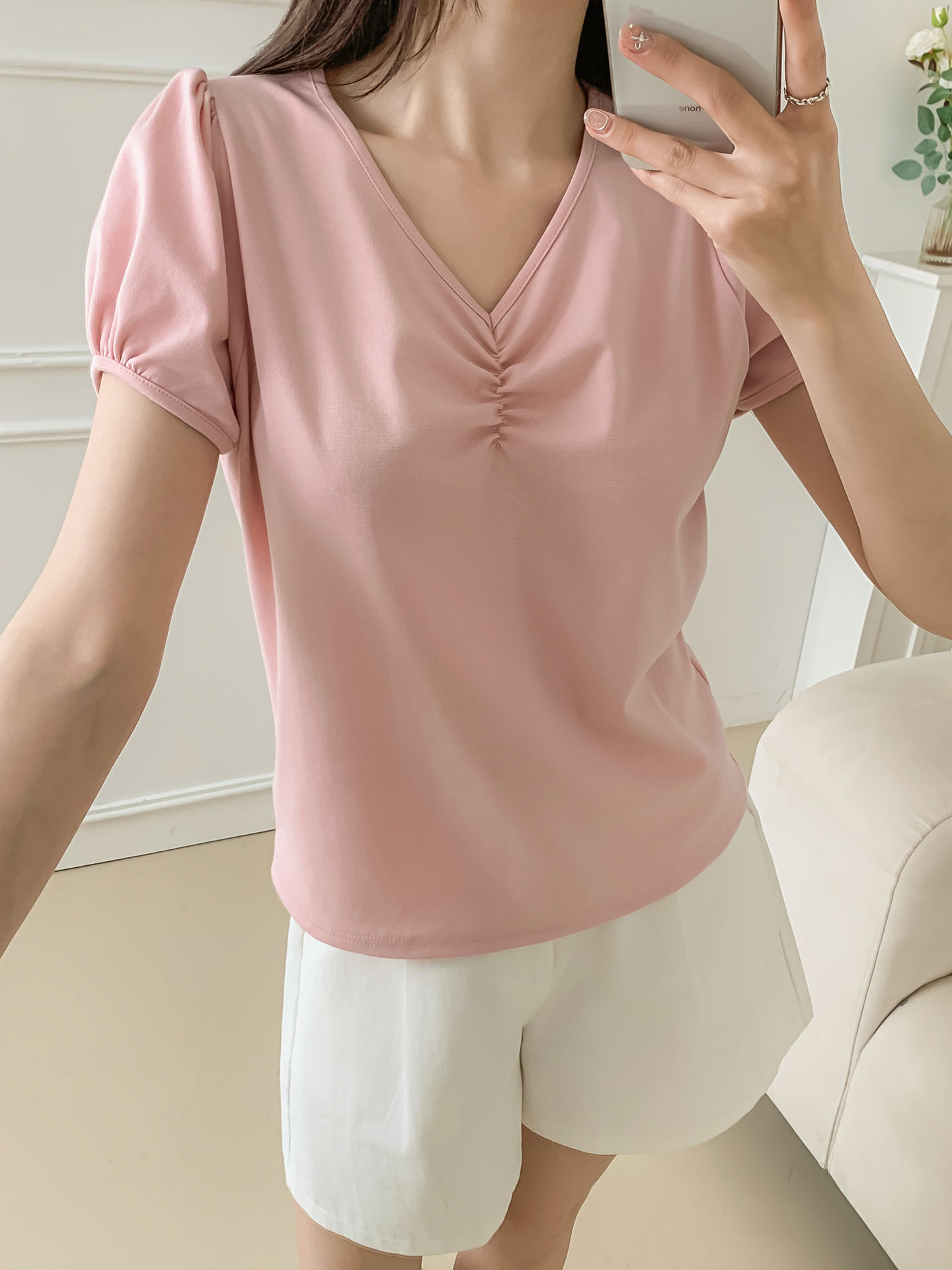 Vネック半袖ギャザーTシャツ | 詳細画像19