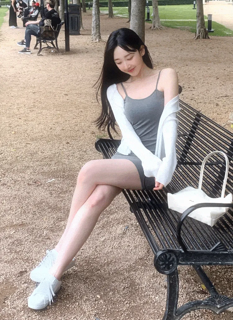 ストレッチカップミニキャミワンピース | FROMDAYONE | 詳細画像1